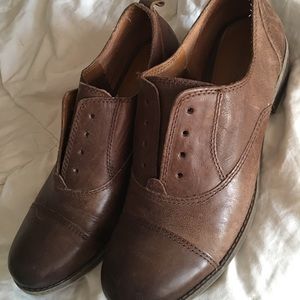 Lucky Brand Oxfords